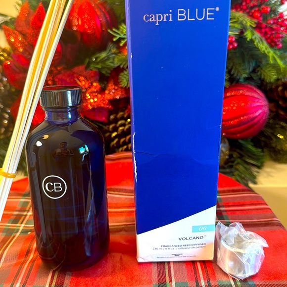Capri Blue Volcano Reed Diffuser Set - Includes Reed Diffuser (8 fl oz) - Picture 2 of 11